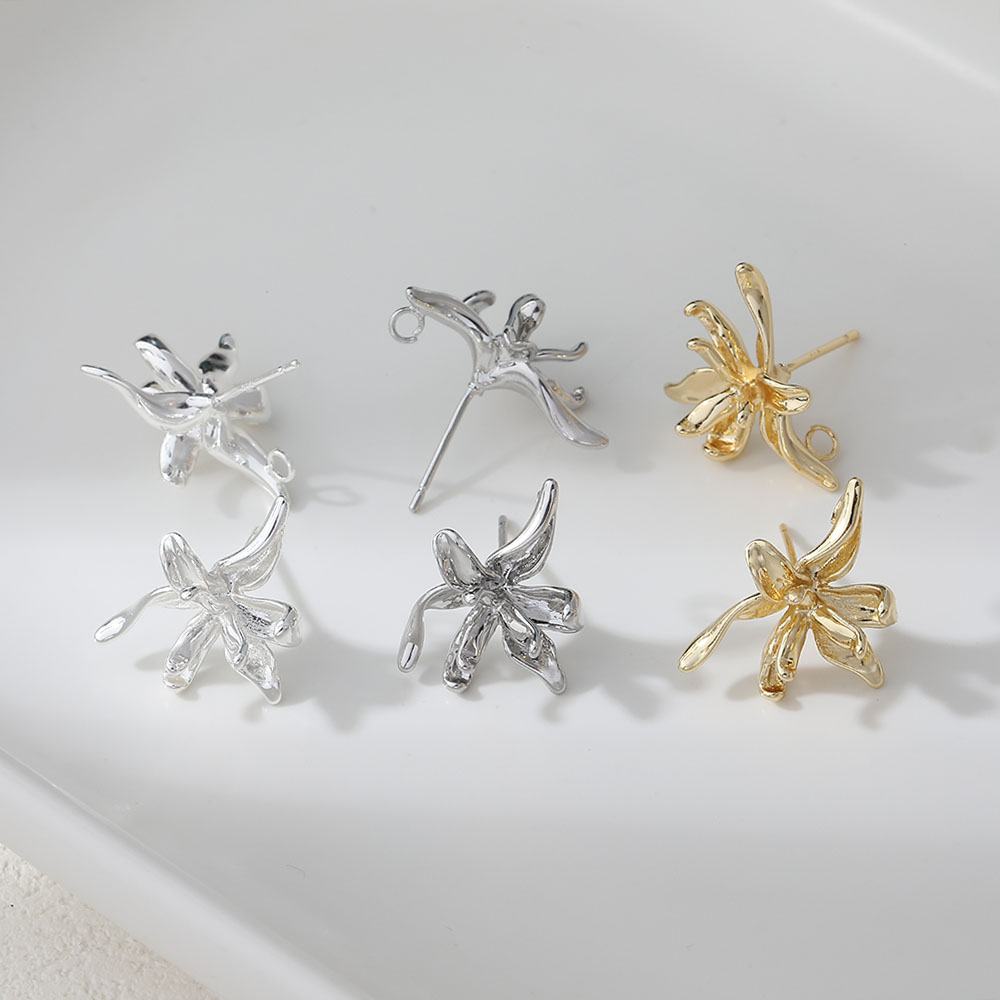 Flower Supply - 4 個可憐な花の形の耳のスタッド Diy イヤリングコネクタジュエリーメイキング所見用品 14 k