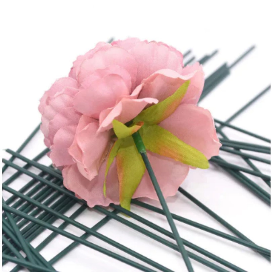 50 個グリーンフローラルワイヤーステム花屋フラワーアレンジ - Wire Stem Florist のレビューと価格